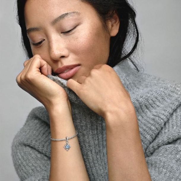 Disney Assepoester Blauwe Ster Hanger Pandora Nederland