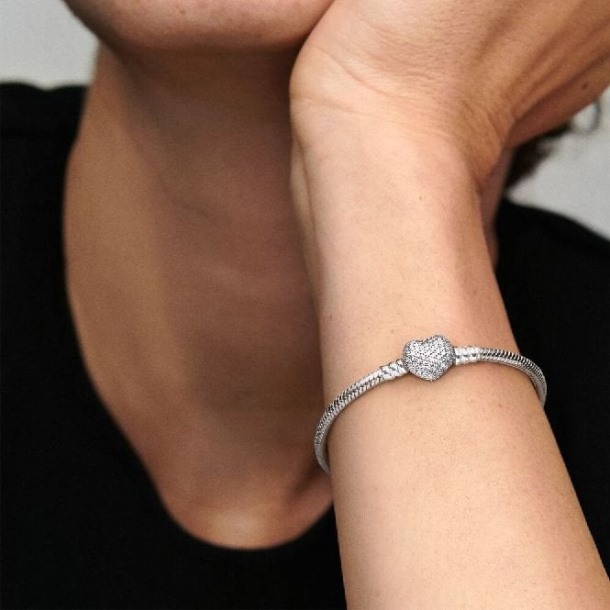 Pandora Nederland Momenten Sprankelende Hart Pave Sluiting Snake Chain Armband