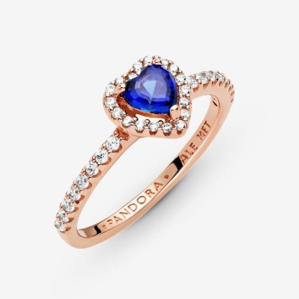 Roos Sprankelend Blauw Verhoogde Hartjes Ring Pandora Nederland