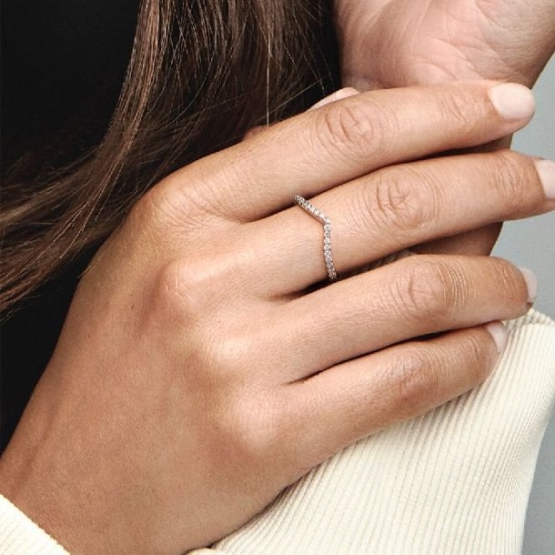 Roos Sprankelende Wishbone Ring Pandora Nederland